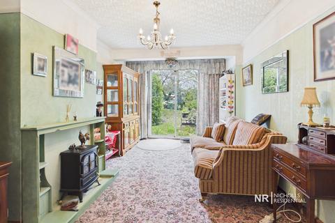 3 bedroom end of terrace house for sale, North Cheam, Sutton SM3