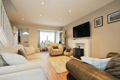 3 bedroom semi-detached house for sale, Puxton Drive, Kidderminster