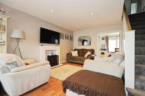 3 bedroom semi-detached house for sale, Puxton Drive, Kidderminster