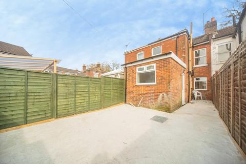 3 bedroom terraced house for sale, Wordsworth Road, Southampton, Hampshire, SO15