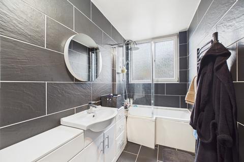undefined, Goodwin Parade, Hull, HU3 2HA