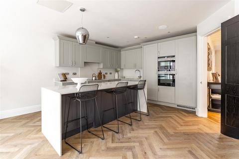 4 bedroom house for sale, Monterey Place, Oakshade Road, Oxshott