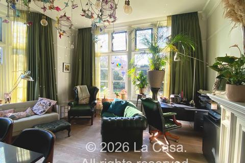 undefined, Old School House, Bedfordshire, LU6