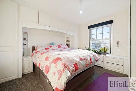 2 bedroom terraced house for sale, Watford Road, Wembley HA0
