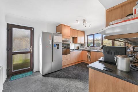 4 bedroom detached house for sale, Squires Mead, Great Bardfield, Essex