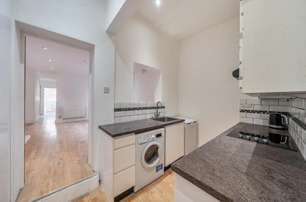 Kitchen.jpg