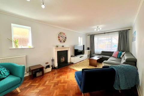 undefined, West Byfleet, Surrey, KT14