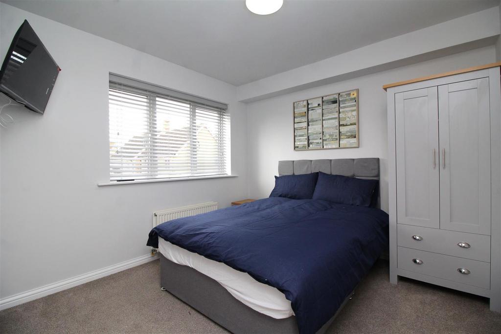 Bedroom 3 image 1 .JPG