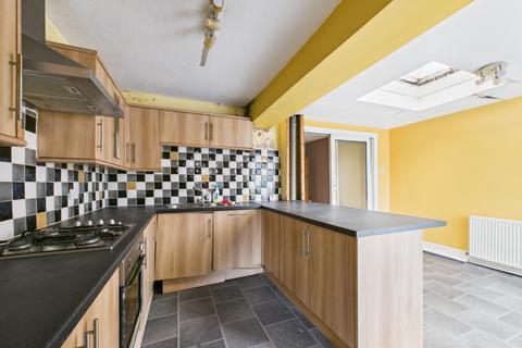 3 bedroom terraced house for sale, Hessle Road, Hessle, HU13 9NN