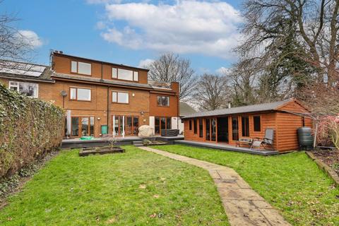 undefined, Waterworks Cottages, Springhead, Willerby, HU10 6RA