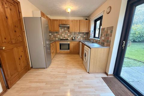 undefined, Lullingstone Drive, Milton Keynes MK13