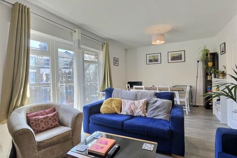 3 bedroom apartment for sale, Shenley Road, Camberwell, London, SE5