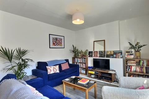 3 bedroom apartment for sale, Shenley Road, Camberwell, London, SE5