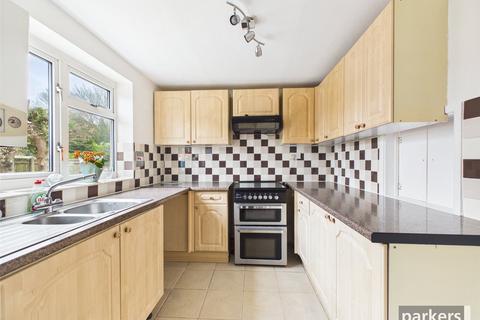 undefined, Luscombe Close, Reading RG4