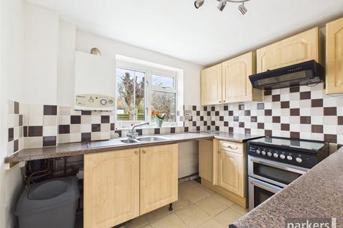 undefined, Luscombe Close, Reading RG4