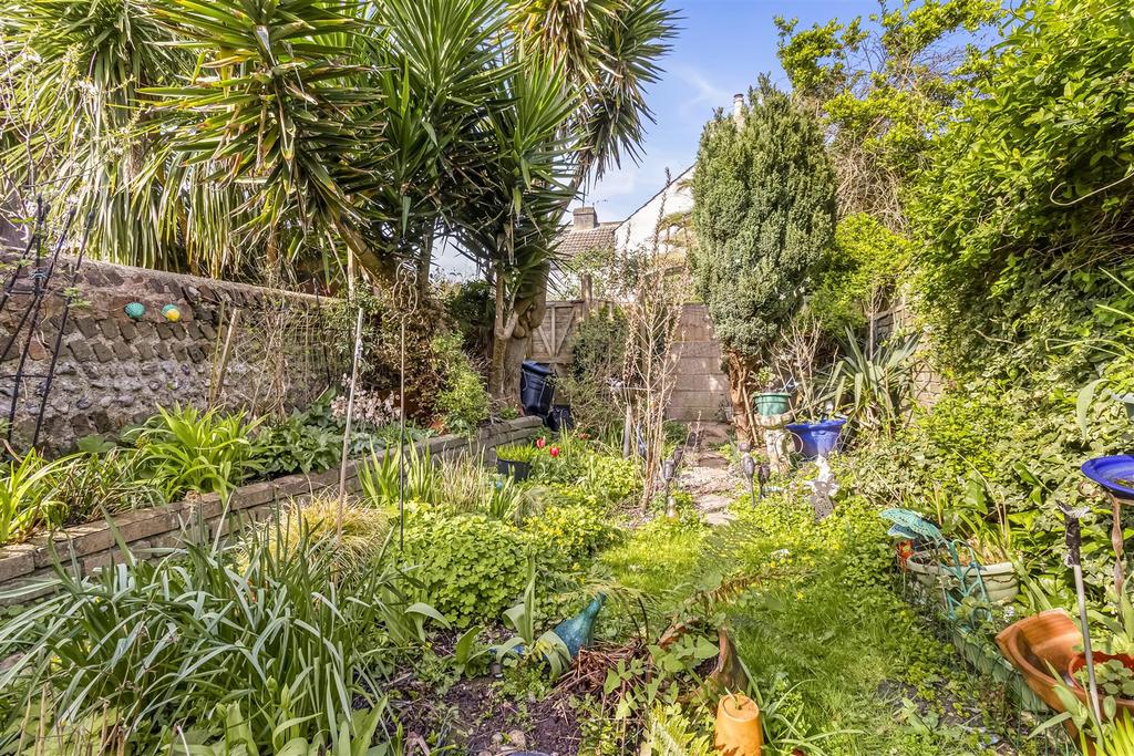 26 St Matthews Road-011.JPG
