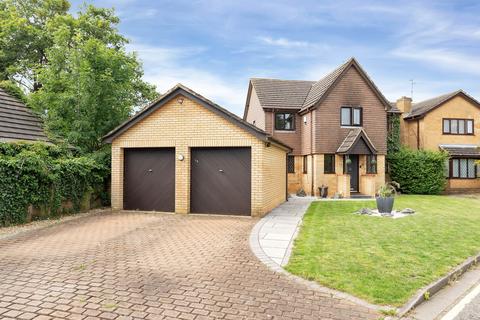 4 bedroom detached house for sale, College Park, Peterborough, PE1