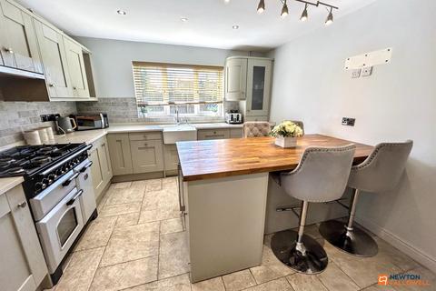 4 bedroom detached house for sale, College Park, Peterborough, PE1
