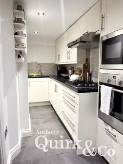 1 bedroom flat to rent, Prittlewell Square, Southend-on-sea, SS1