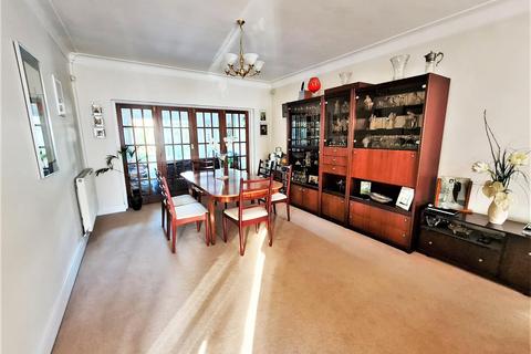 3 bedroom detached house for sale, Hazel Gardens, Edgware HA8