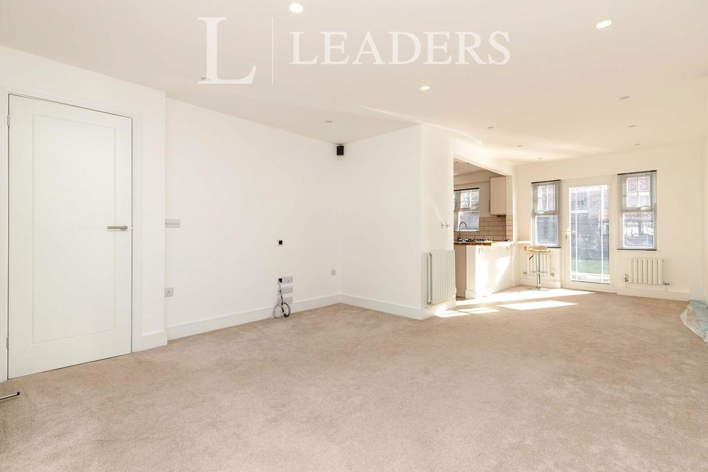 Living / Dining Room