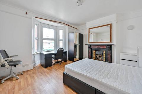 undefined, Guildford, Surrey, GU1, Guildford, GU1