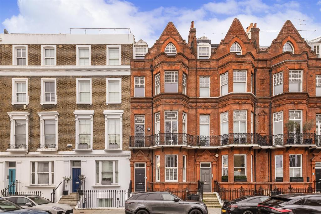 98, Oakley Street (1).jpg