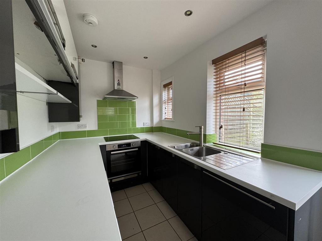 Dining kitchen