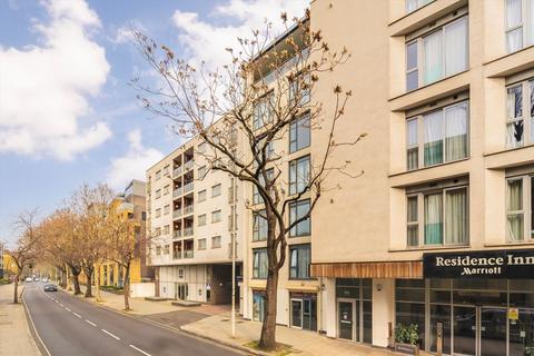 undefined, Long Lane, London SE1