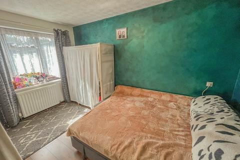 undefined, Howkins Road, Brownsover, Rugby, CV21