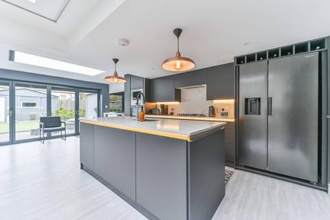 undefined, Manor Road, Mitcham, CR4