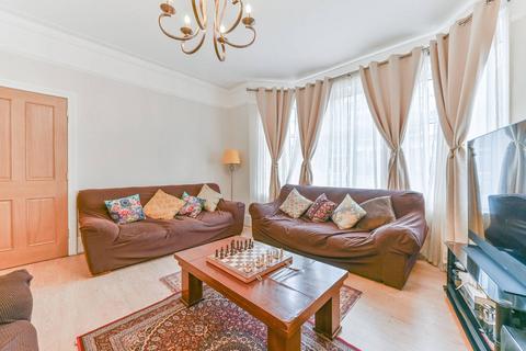 4 bedroom end of terrace house for sale, Fairview Road, Norbury, London, SW16
