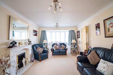 4 bedroom detached house for sale, Wittersham Rise, St. Leonards-On-Sea