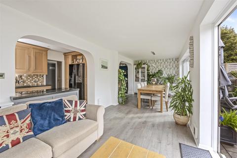 4 bedroom semi-detached house for sale, Rectory Gardens, Worthing