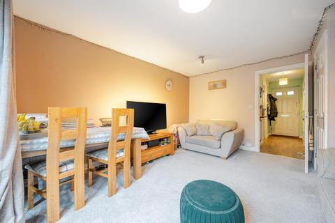 undefined, Carterton,  Oxfordshire,  OX18