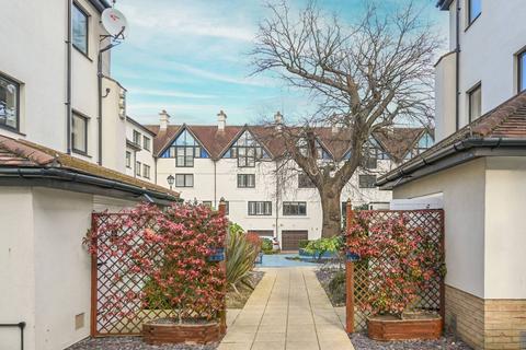 undefined, Carew Road, Northwood, HA6