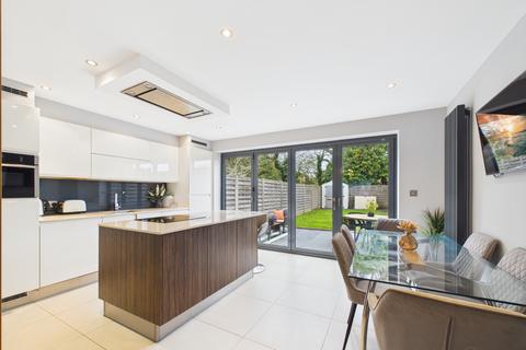 4 bedroom terraced house for sale, Kite Wood Road, Penn, High Wycombe, Buckinghamshire, HP10 8HH