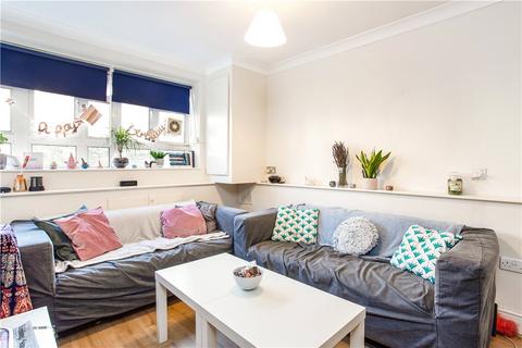4 bedroom flat for sale, Normanton House, Oaklands Estate, London, SW4
