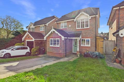 3 bedroom detached house for sale, Bevan Hill, Chesham, Buckinghamshire, HP5
