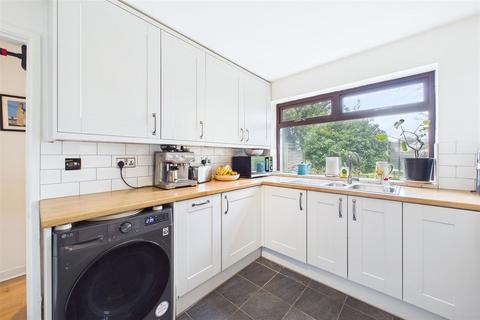 3 bedroom semi-detached house for sale, Peaceful Clevedon home near shops and schools