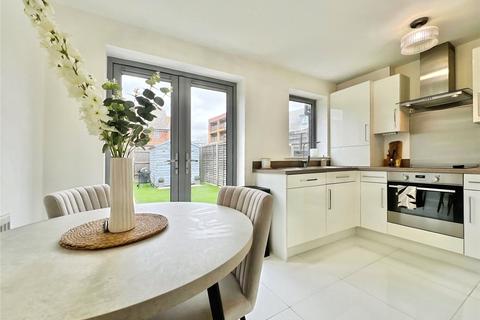 2 bedroom semi-detached house for sale, Worcester Drive, Kent BR8