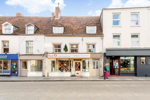 undefined, Fisherton Street Salisbury SP2