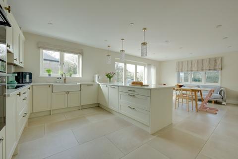 4 bedroom detached house for sale, Lewes Road, Ditchling, BN6