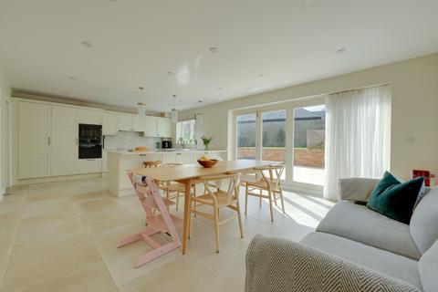 4 bedroom detached house for sale, Lewes Road, Ditchling, BN6