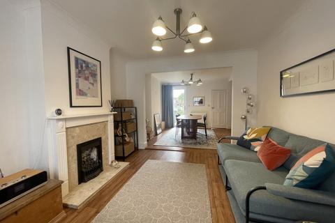 3 bedroom semi-detached house for sale, Leiston