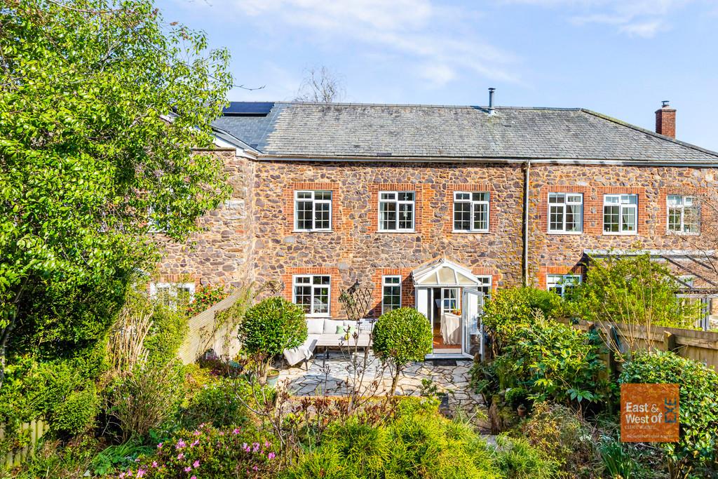 A02 - 4 Tower Court Dunchideock - 260320