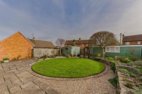 undefined, Lilac Close, Upton-Upon-Severn, Worcester