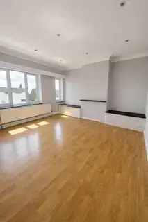 undefined, Uxbridge Road, Uxbridge UB10