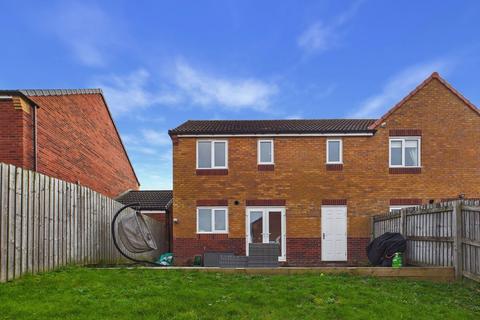 3 bedroom semi-detached house for sale, Masefield Avenue, Holmewood