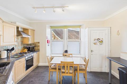 2 bedroom apartment for sale, Daisy Cottage, 2 Thornbarrow Road, Windermere, LA23 2EW